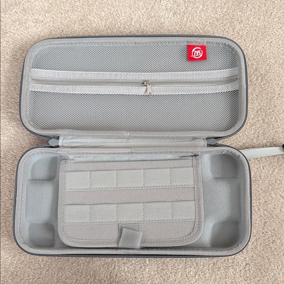 Nintendo Switch 2 Case - Picture 2 of 2
